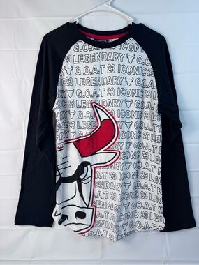 Chicago Bulls #23 GOAT Legendary Boys XL 14 Long Sleeve Graphic Shirt